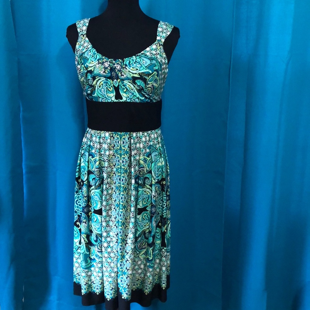 R & M Richards, multi colored print dress🦋